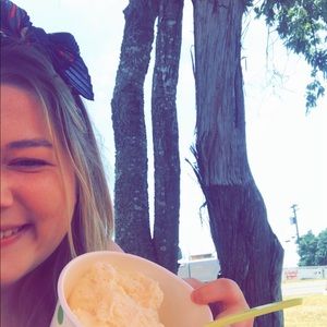 Meet your Posher, Sonya